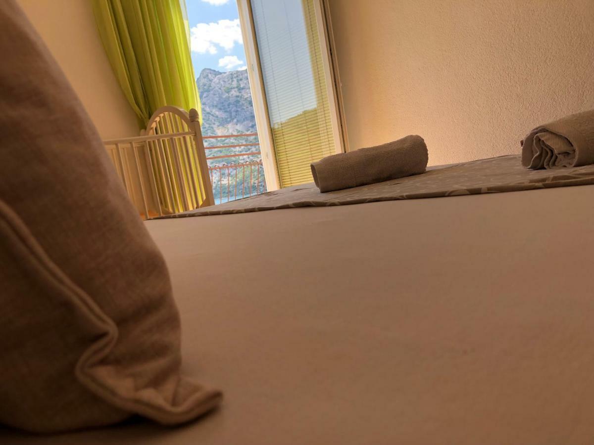Apartman Nina2 Risan Buitenkant foto